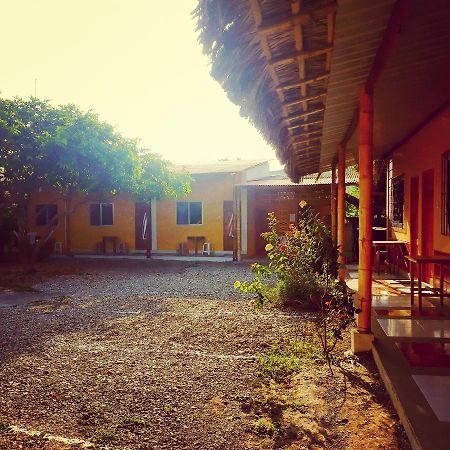Hotel La Casa De Lili Olón Exterior foto