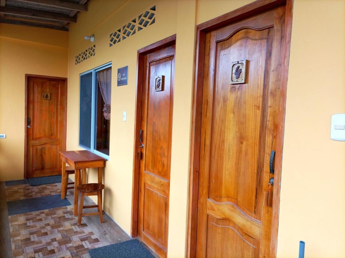 Hotel La Casa De Lili Olón Exterior foto