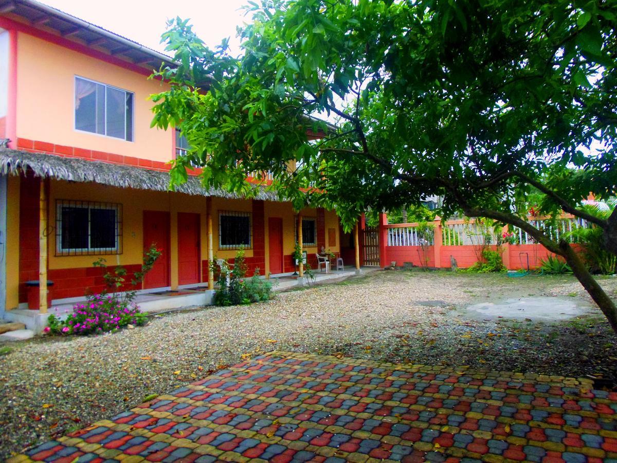 Hotel La Casa De Lili Olón Exterior foto