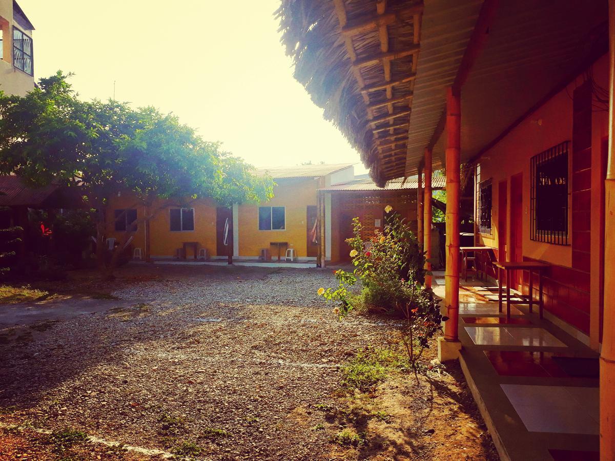 Hotel La Casa De Lili Olón Exterior foto